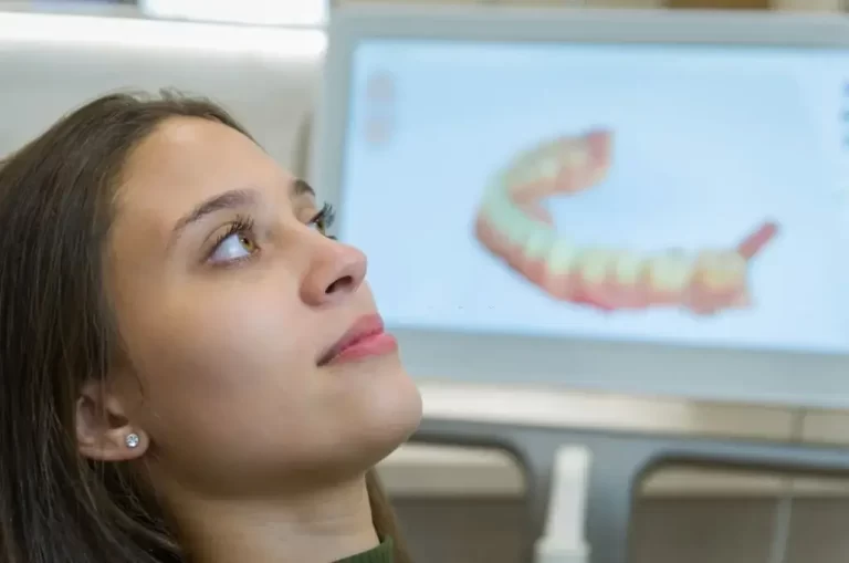 How Do You Get White Spots on Your Teeth?
